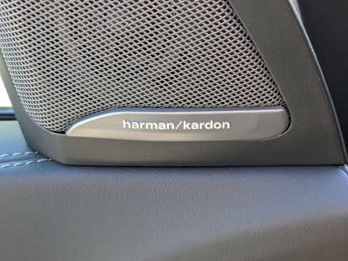 New 2026 BMW X5 M60i w/ Executive Package image 14