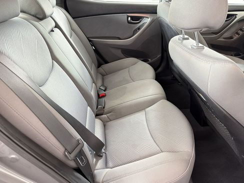 Used 2013 Hyundai Elantra GLS w/ Preferred Pkg FWD image 26