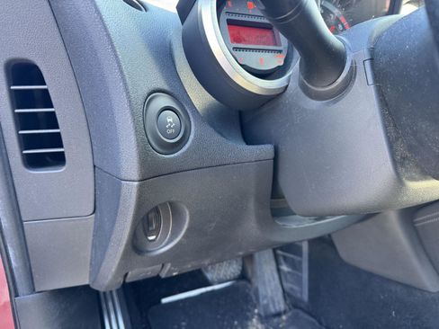 Used 2016 Nissan 370Z Base image 7