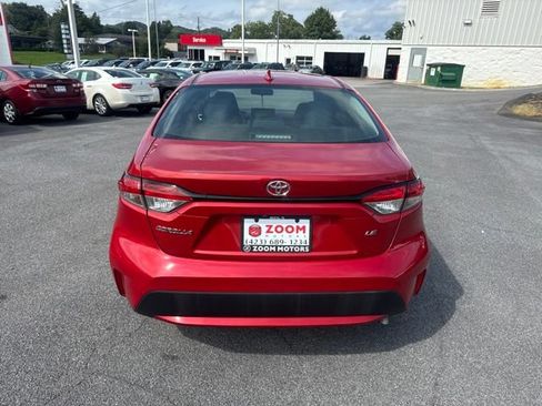 Used 2021 Toyota Corolla LE FWD image 7