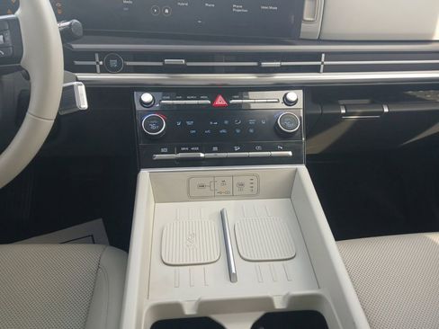 Used 2024 Hyundai Santa Fe SEL image 13