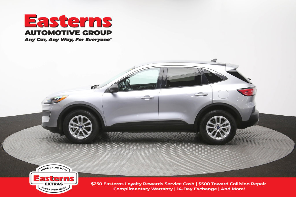 Used 2022 Ford Escape SE FWD image 62