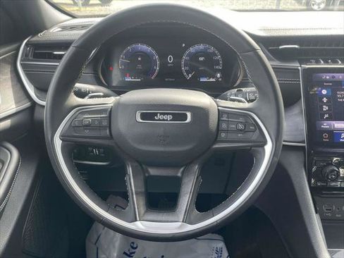 Certified 2024 Jeep Grand Cherokee L Limited w/ Luxury Tech Group II AWD/4WD image 25