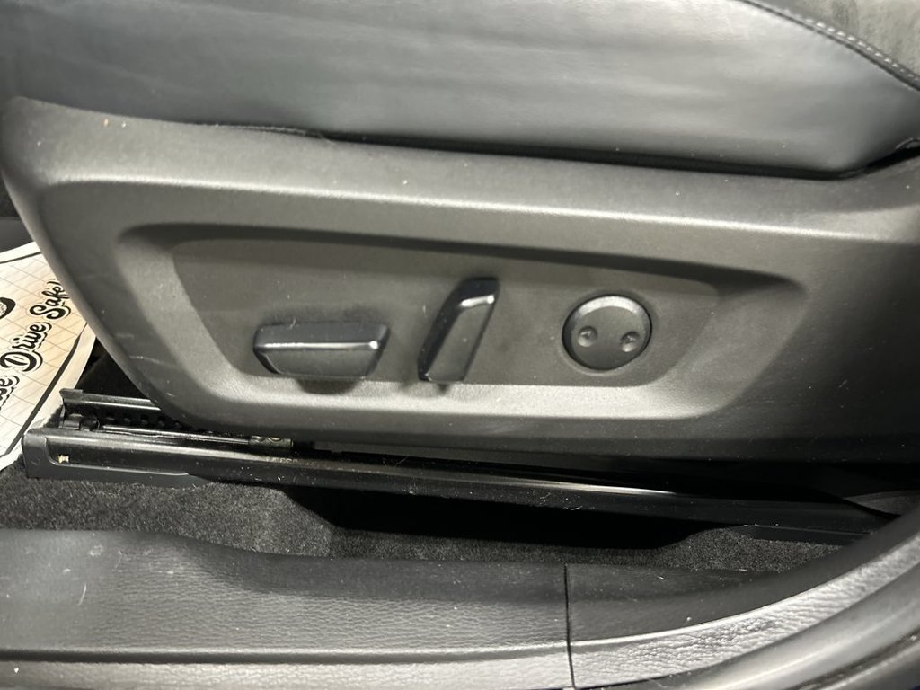 Used 2024 Mitsubishi Outlander SE AWD/4WD image 10