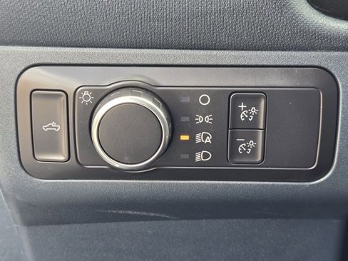 Certified 2022 Ford Maverick XL image 19