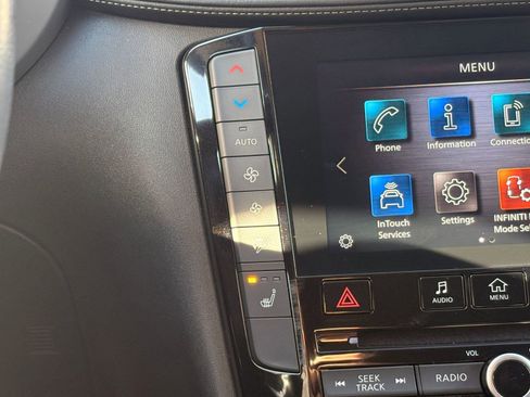 Used 2022 INFINITI QX50 Luxe image 20