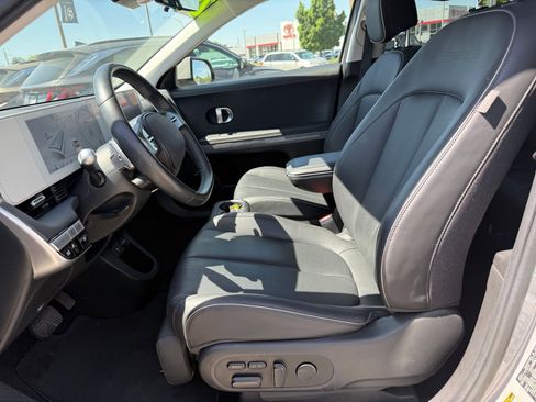Certified 2024 Hyundai Ioniq 5 Limited AWD/4WD image 17