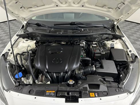 Used 2017 Toyota Yaris iA image 19