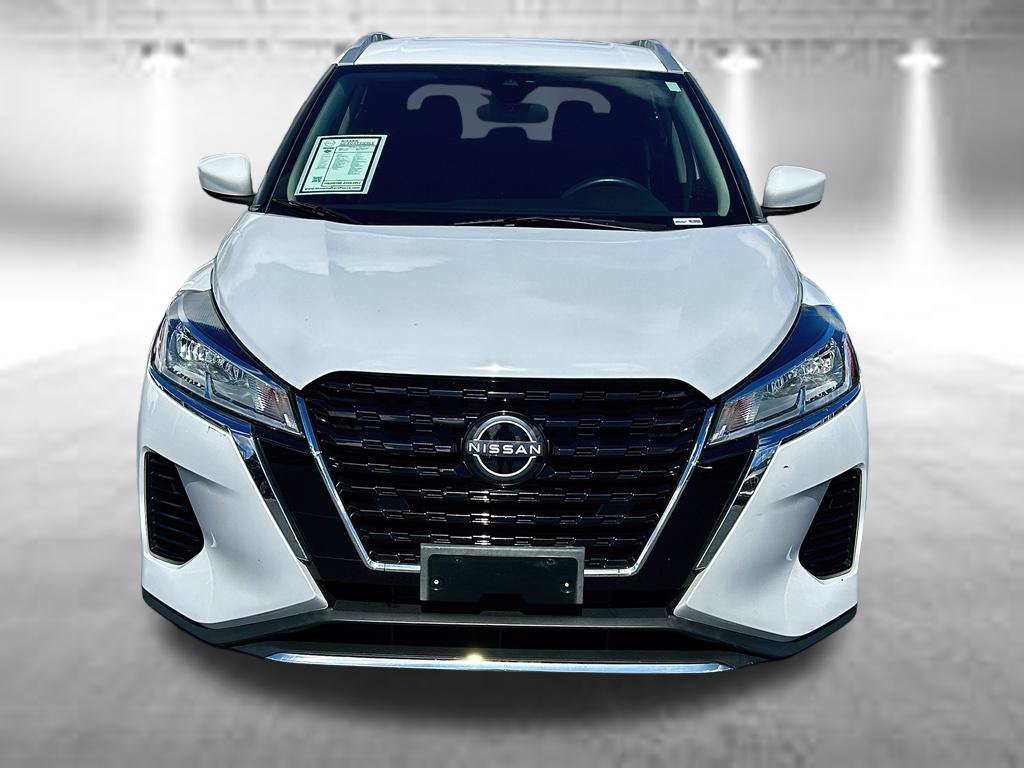 Certified 2024 Nissan Kicks SV FWD image 2