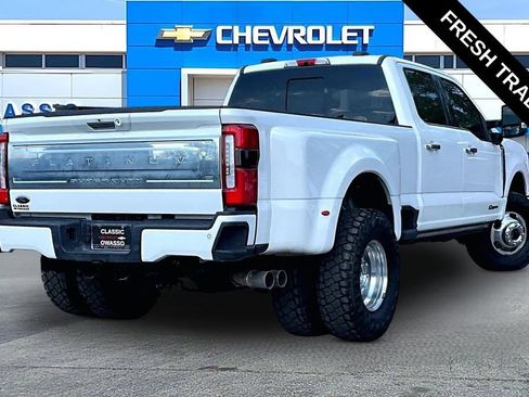 Used 2024 Ford F350 Platinum w/ FX4 Off-Road Package AWD/4WD image 20