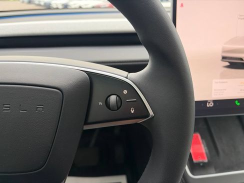 Used 2026 Tesla Model Y Long Range AWD/4WD image 27