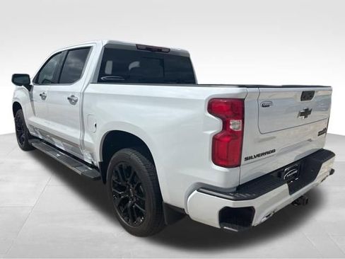New 2026 Chevrolet Silverado 1500 High Country w/ High Country Premium Package image 7