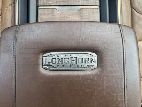 Used 2019 RAM 1500 Laramie Longhorn AWD/4WD image 28