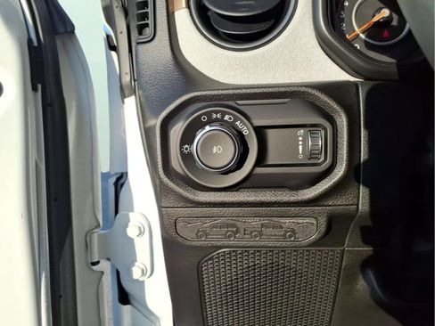 Certified 2025 Jeep Wrangler Unlimited Sport AWD/4WD image 21
