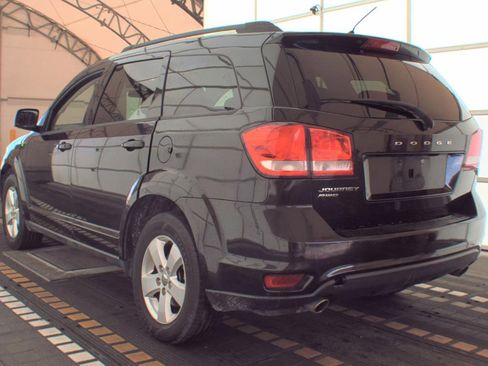 Used 2012 Dodge Journey SXT w/ Flexible Seating Group image 8
