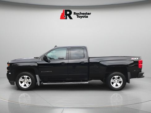 Used 2017 Chevrolet Silverado 1500 LT w/ All Star Edition AWD/4WD image 4