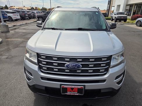 Used 2017 Ford Explorer 4WD image 8