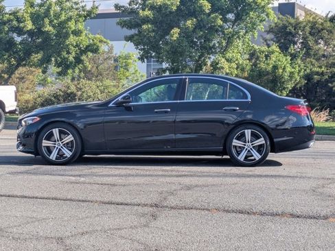 Used 2025 Mercedes-Benz C 300 4MATIC Sedan image 9