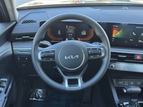 Used 2025 Kia K5 LXS image 28