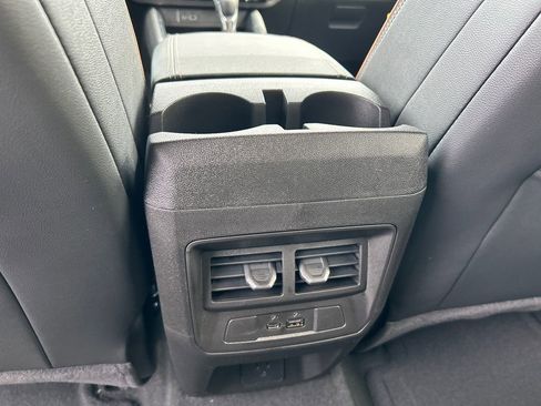 New 2026 GMC Canyon AT4 w/ AT4 Premium Package AWD/4WD image 31