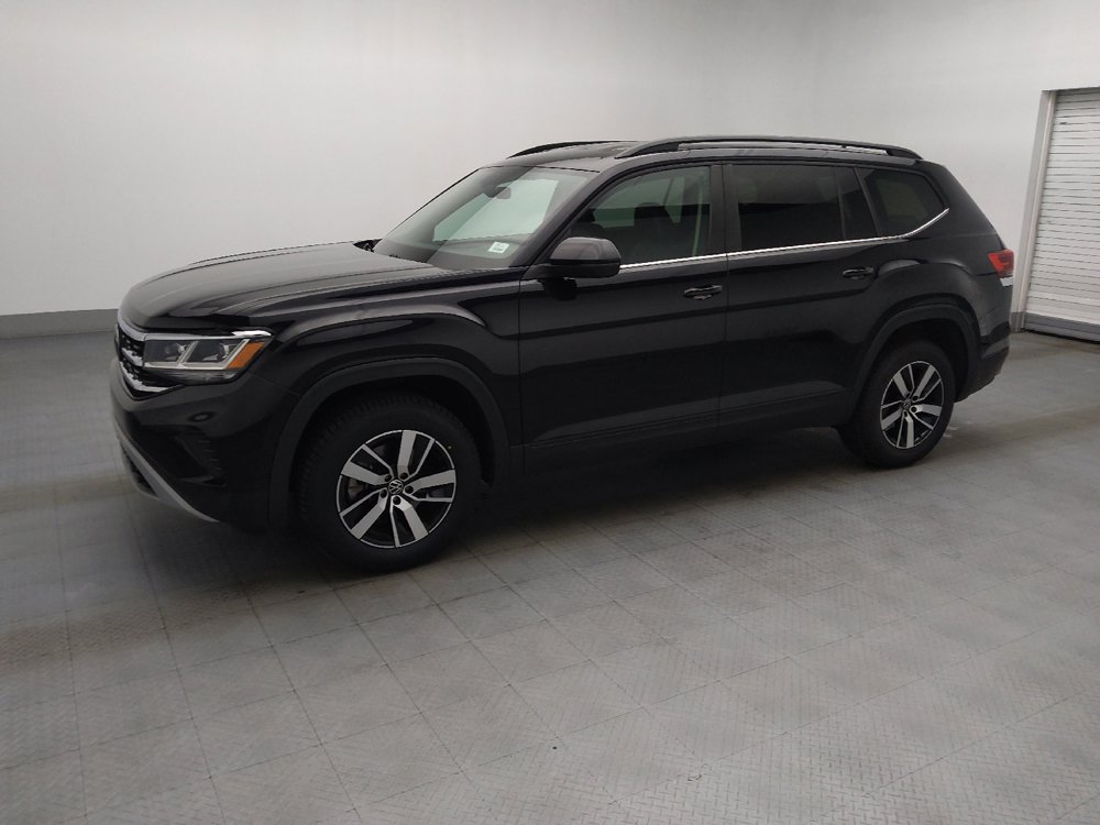 Used 2023 Volkswagen Atlas SE FWD image 2