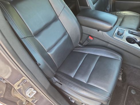 Certified 2017 Jeep Grand Cherokee Limited AWD/4WD image 17