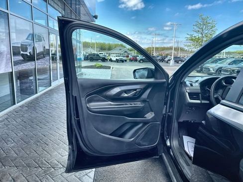 Certified 2023 GMC Terrain SLE FWD image 21