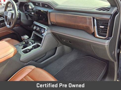 Used 2025 GMC Sierra 1500 Denali Ultimate AWD/4WD image 19