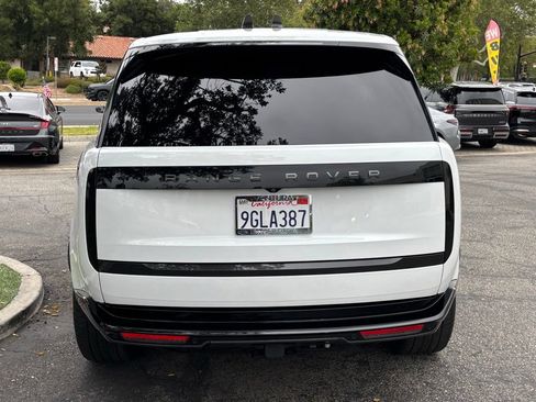Used 2023 Land Rover Range Rover SE AWD/4WD image 8