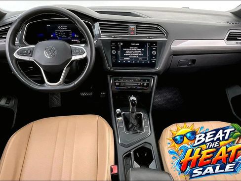 Used 2022 Volkswagen Tiguan SE FWD image 18