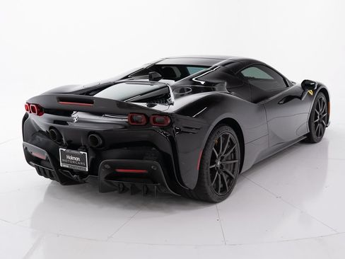 Used 2022 Ferrari SF90 Spider AWD/4WD image 13