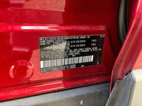 Used 2022 Toyota RAV4 XLE Premium FWD image 34