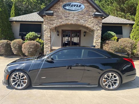 Used 2016 Cadillac ATS V w/ Luxury Package RWD image 1
