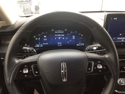 Used 2024 Lincoln Corsair Reserve w/ Equipment Group 201A image 11