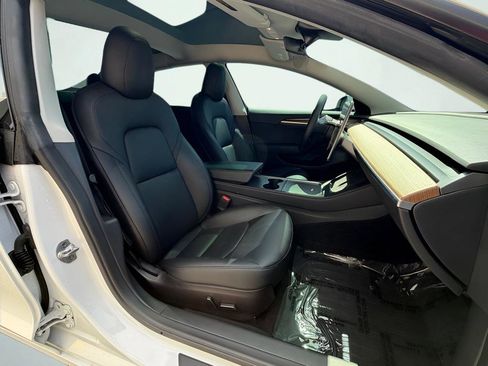 Used 2022 Tesla Model 3 Long Range image 35