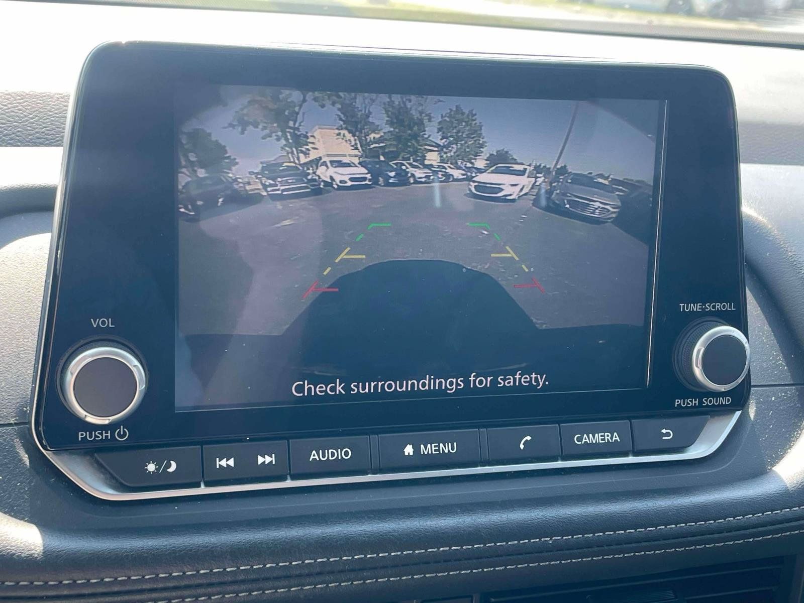 Used 2024 Nissan Rogue SV AWD/4WD image 19