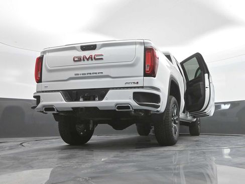 New 2026 GMC Sierra 1500 AT4 w/ AT4 Premium Package AWD/4WD image 48
