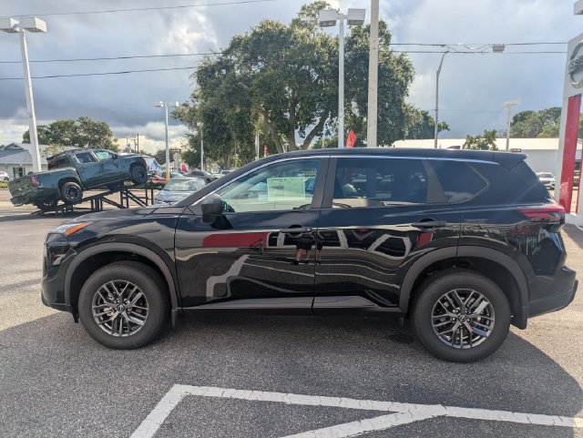 New 2026 Nissan Rogue S FWD image 7