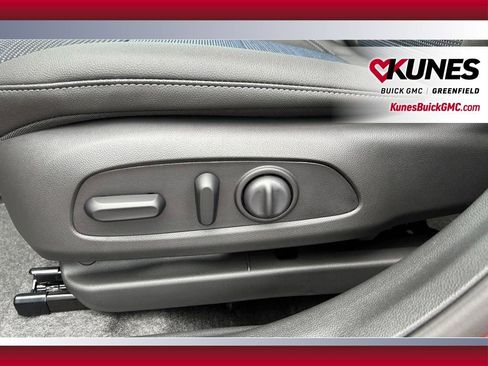 New 2026 Buick Envista Preferred w/ Convenience I Package FWD image 23