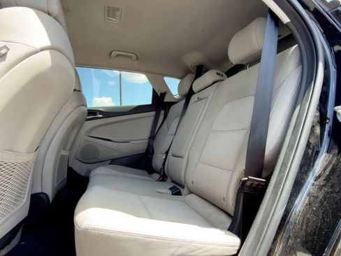 Used 2018 Hyundai Tucson SEL FWD image 7