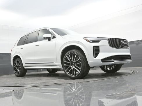 New 2026 Volvo XC90 B6 Plus w/ Protection Package Premier AWD/4WD image 37