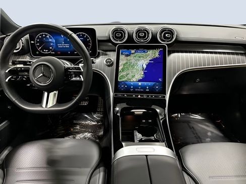 Used 2025 Mercedes-Benz C 300 4MATIC Sedan image 19
