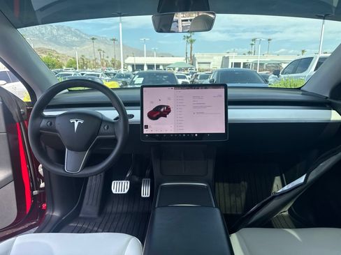 Used 2021 Tesla Model Y Performance AWD/4WD image 6
