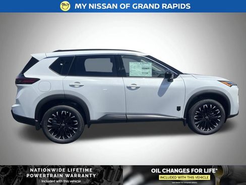 New 2026 Nissan Rogue Dark Armor AWD/4WD image 7