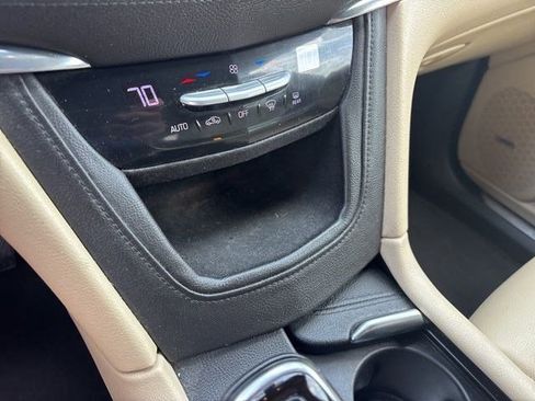 Used 2017 Cadillac XT5 FWD w/ LPO, Wheel Lock Package image 24