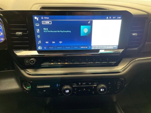 Used 2024 Chevrolet Silverado 1500 ZR2 w/ Technology Package AWD/4WD image 16