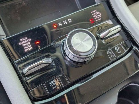 Used 2023 Jeep Grand Cherokee Overland w/ Luxury Tech Group IV image 29