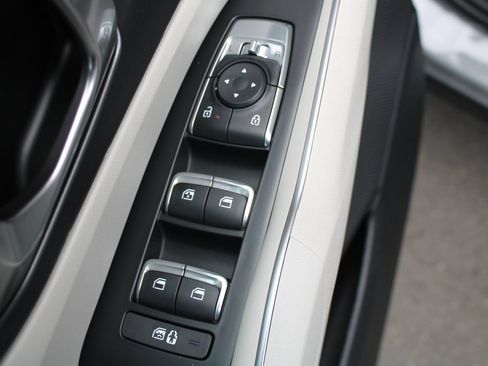 New 2026 Kia Sorento S w/ S Panoramic Sunroof Package FWD image 20