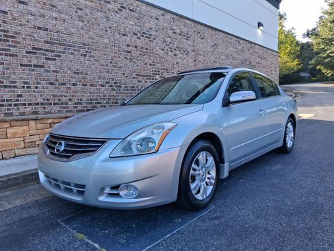 Used 2012 Nissan Altima 2.5 SL w/ 2.5SL Pkg FWD image 1