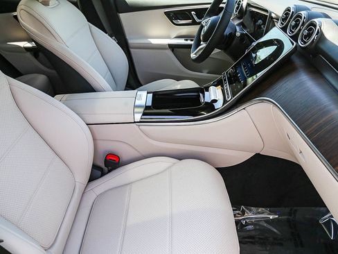 New 2026 Mercedes-Benz GLC 300 image 15